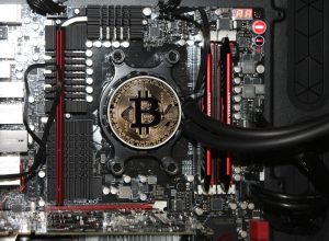 装机大师兼容性检查页面截图，CPU 与主板插槽型号以绿色对勾标记通过